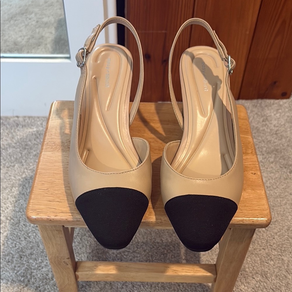 Chic Two-Tone Slingback Pumps (Never Worn) - Picture 2 of 5